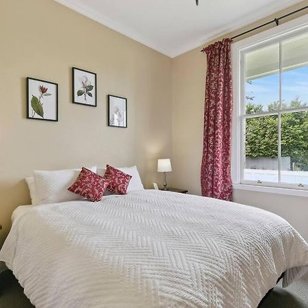 Historic Charm In Greytown - Cosy Kowhai Cottage Eksteriør billede