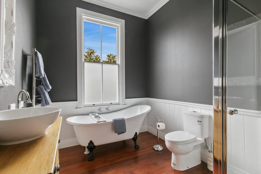 Historic Charm In Greytown - Cosy Kowhai Cottage Eksteriør billede