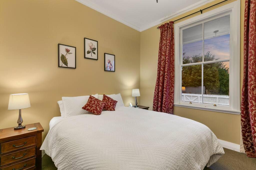 Historic Charm In Greytown - Cosy Kowhai Cottage Eksteriør billede