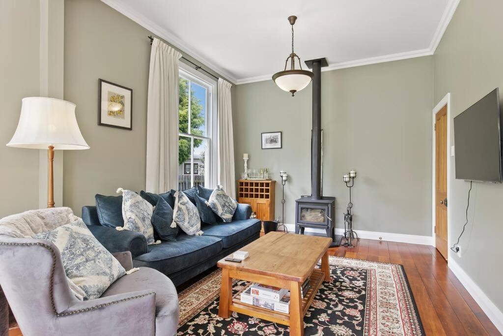 Historic Charm In Greytown - Cosy Kowhai Cottage Eksteriør billede