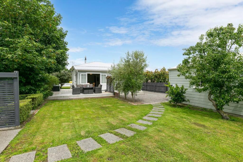 Historic Charm In Greytown - Cosy Kowhai Cottage Eksteriør billede