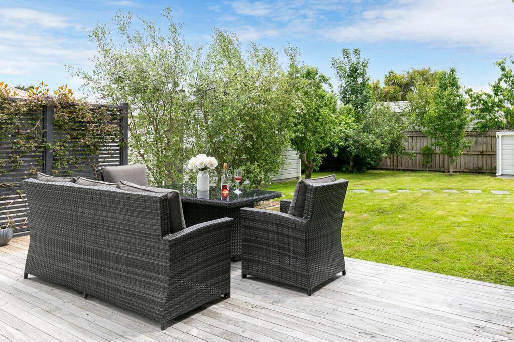 Historic Charm In Greytown - Cosy Kowhai Cottage Eksteriør billede